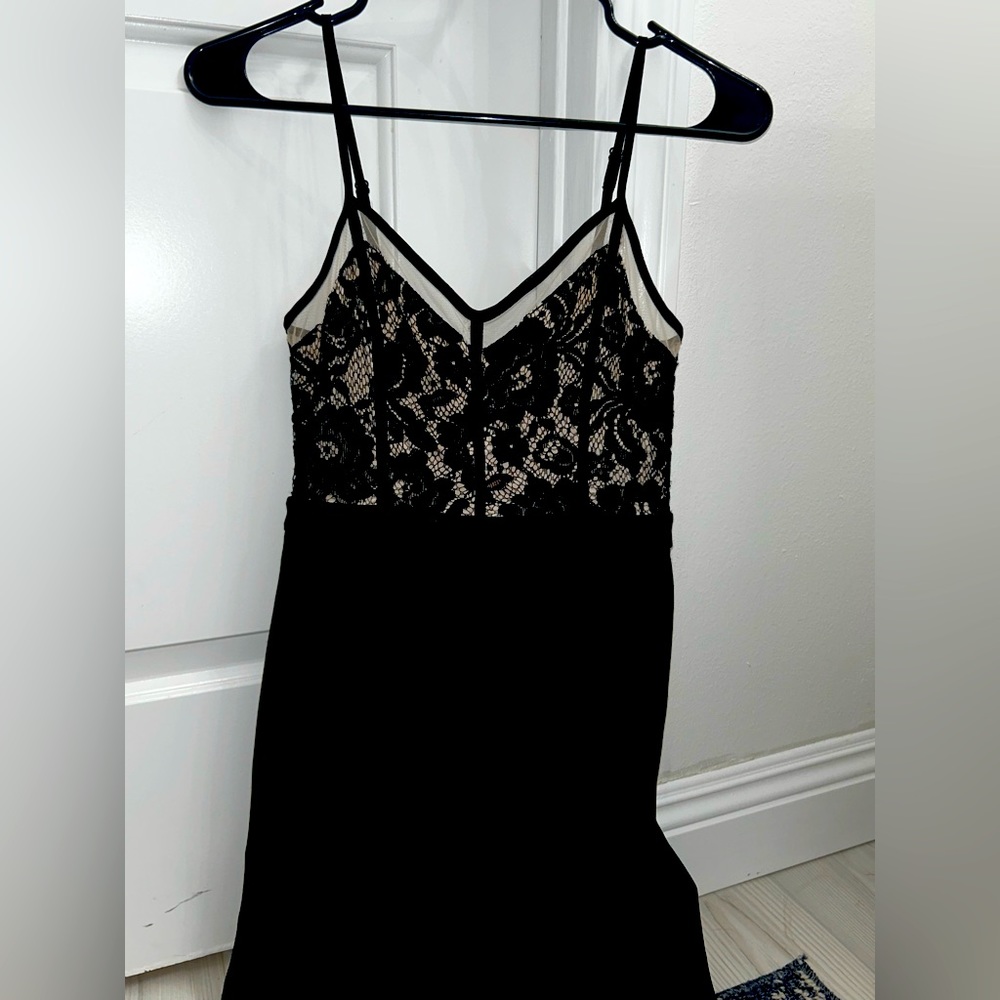 Black mini dress, cute for night outs! - Picture 1 of 1
